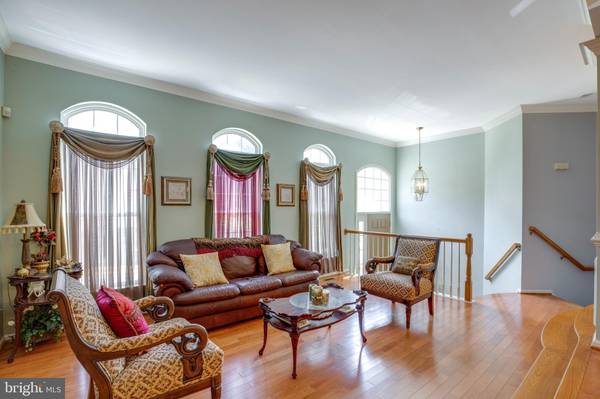 Sterling, VA 20165,20597 GLENMERE SQ