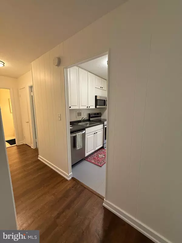 Bethesda, MD 20817,7501 DEMOCRACY BLVD #B315