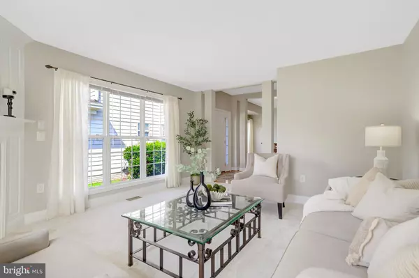 Springfield, VA 22152,8552 BAUER CIR