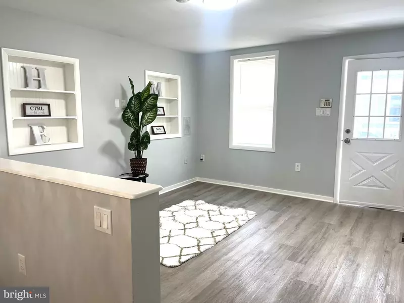 58 E MONROE ST, Mount Holly, NJ 08060