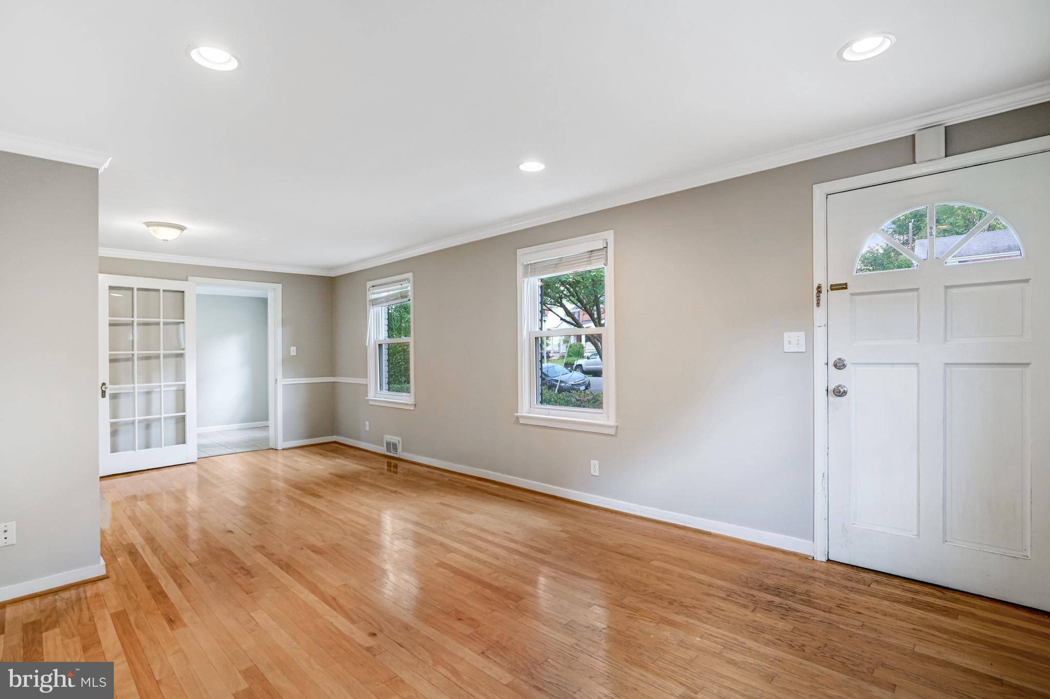 Arlington, VA 22205,1424 N LONGFELLOW ST N