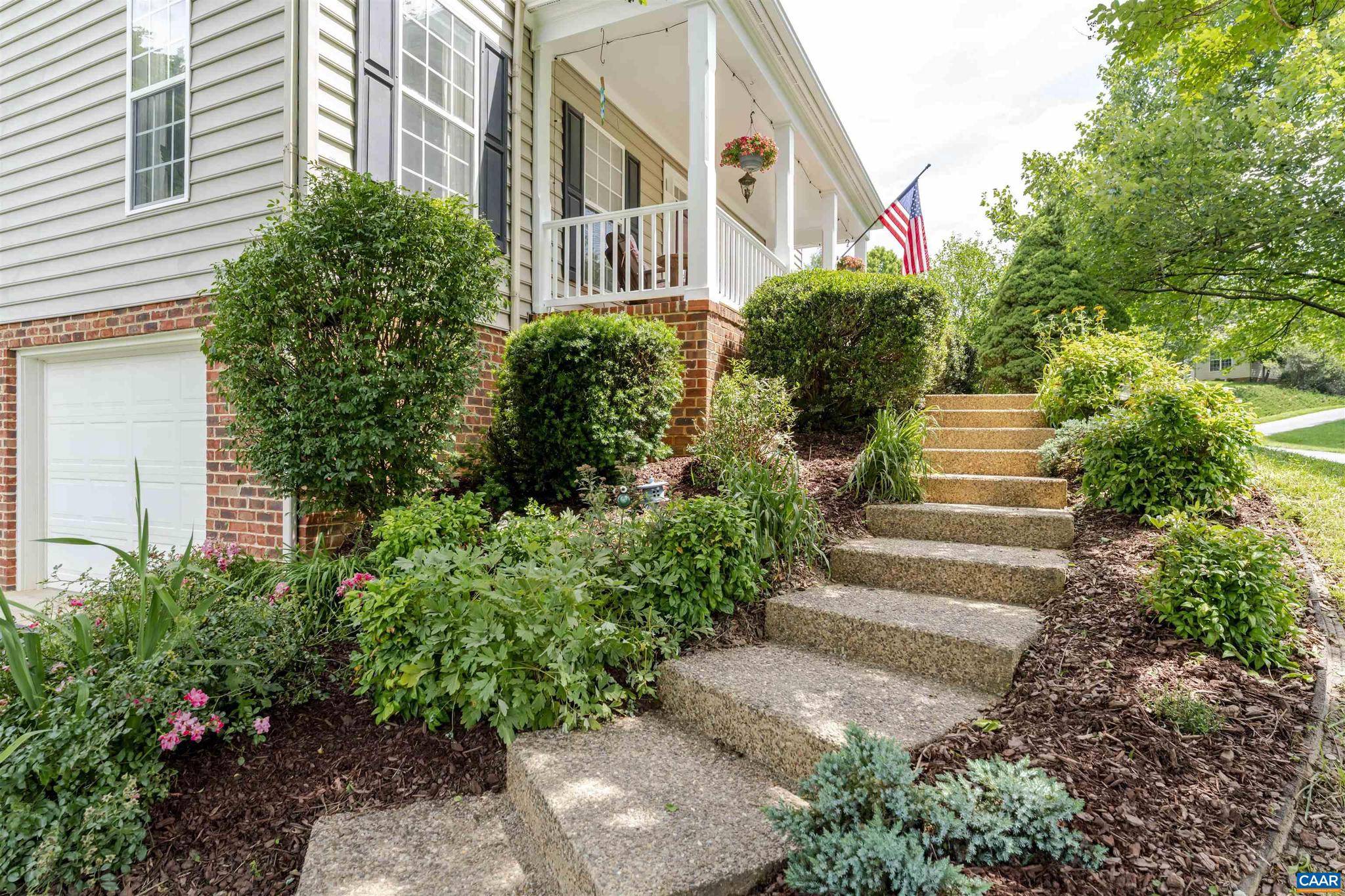 Crozet, VA 22932,5031 CLEARFIELDS CT