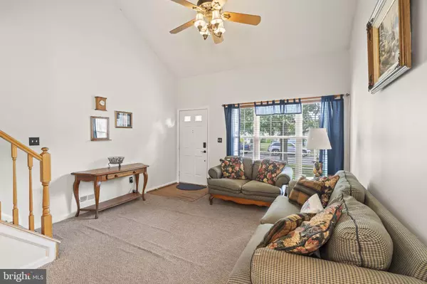 Burlington Township, NJ 08016,16 FOXCHASE DR