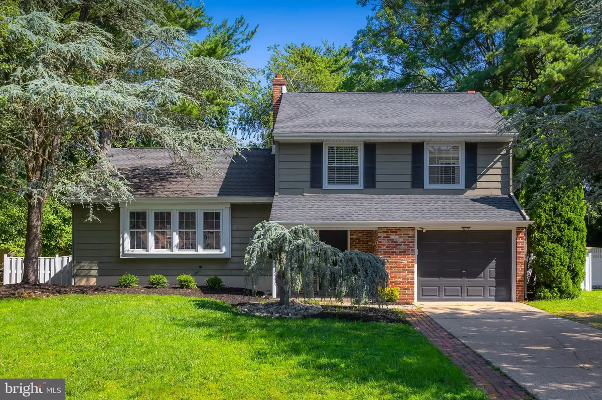 West Deptford, NJ 08066,728 CARTER HILL DR