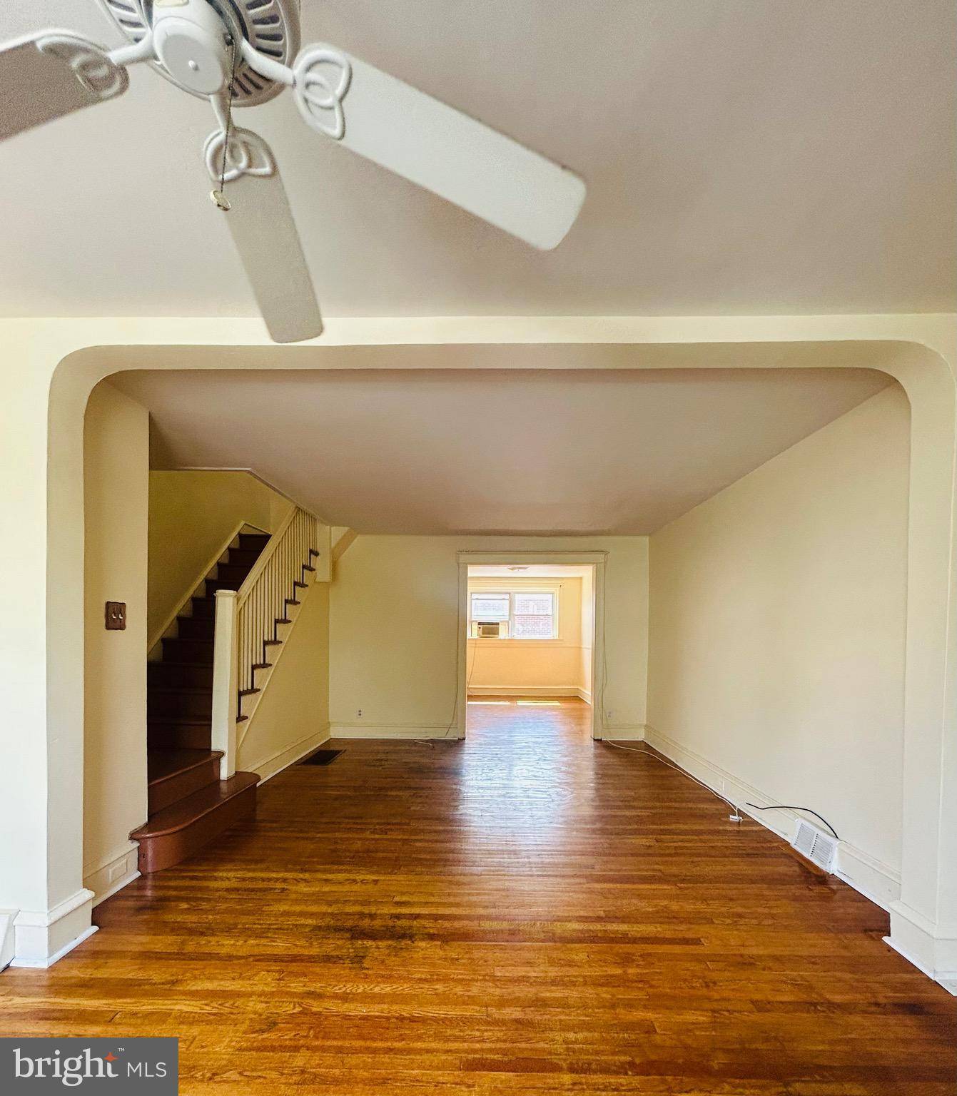 Upper Darby, PA 19082,532 GLENDALE RD