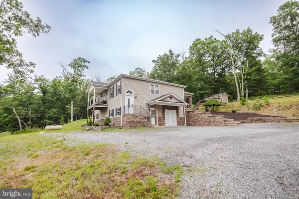 41 SUBLIME WAY, Berkeley Springs, WV 25411