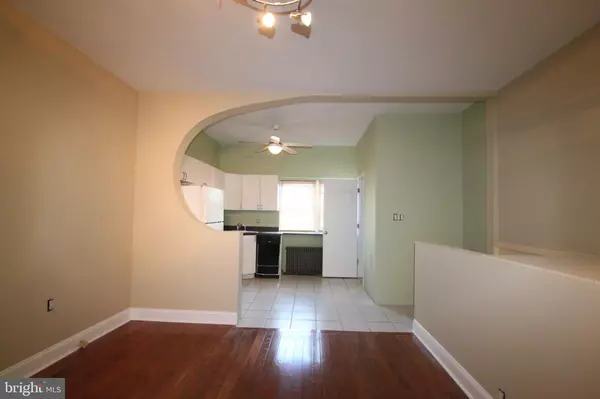 Philadelphia, PA 19147,1309 S WARNOCK ST #2