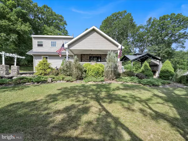 Auburn, PA 17922,425 MOHAVE DR