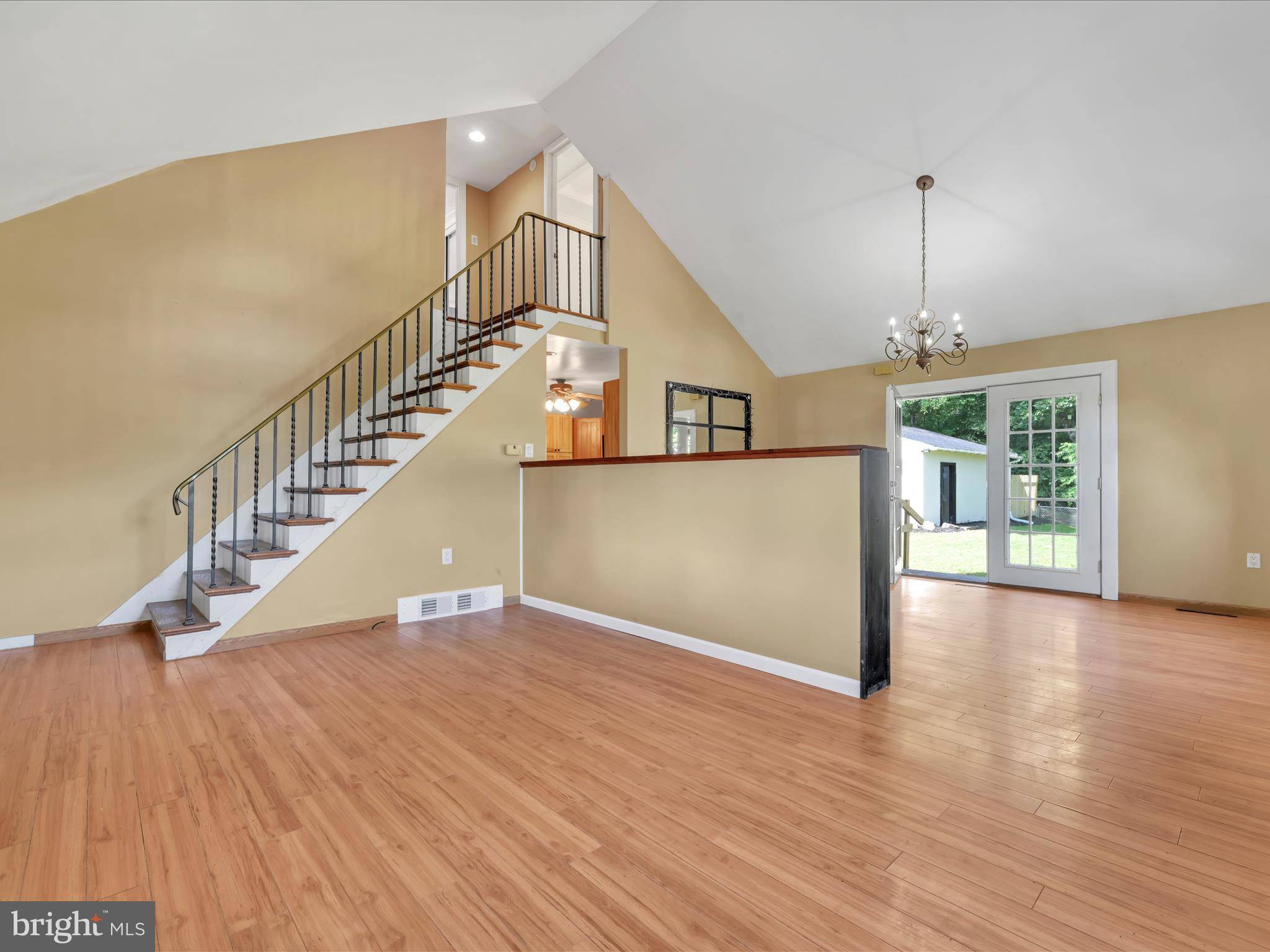 Auburn, PA 17922,425 MOHAVE DR