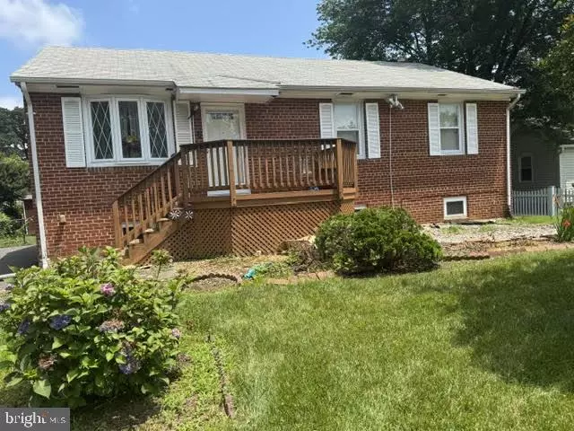 District Heights, MD 20747,3002 WALTERS LN