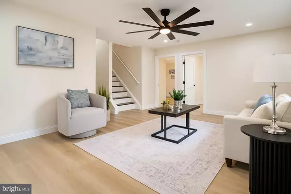 Pennsauken, NJ 08109,8733 HERBERT AVE