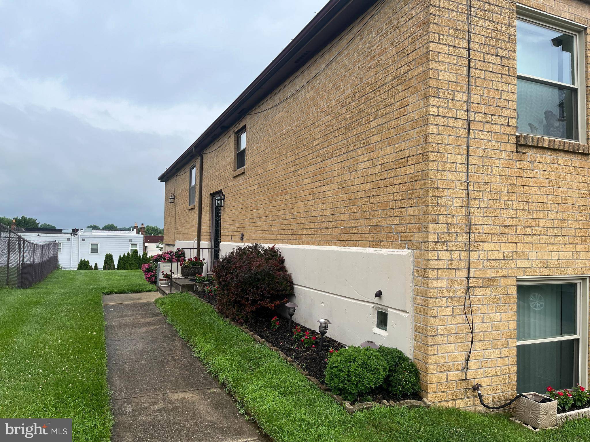 Philadelphia, PA 19116,11712 FERNDALE ST