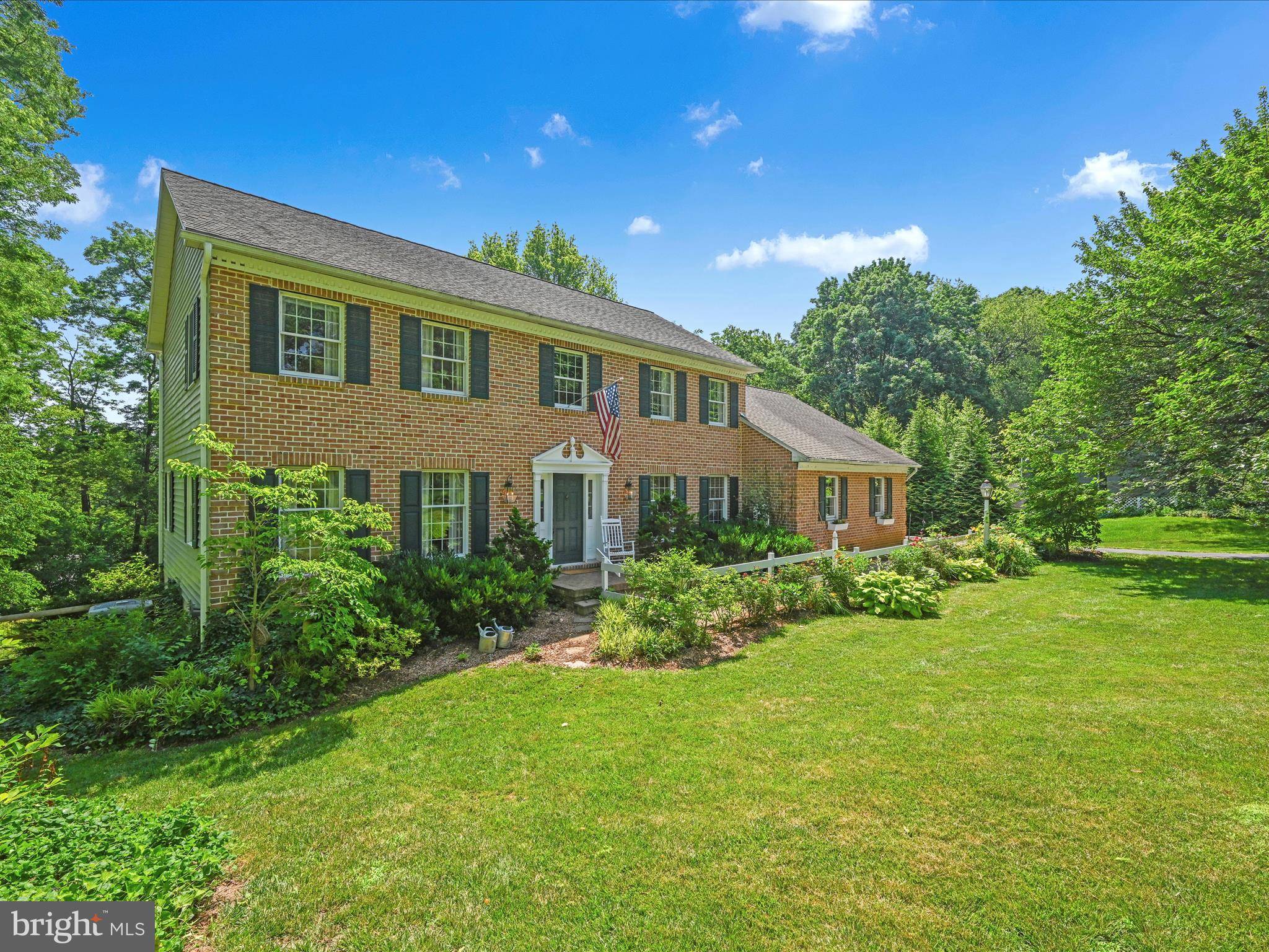 Lancaster, PA 17603,9 DEERFIELD RD
