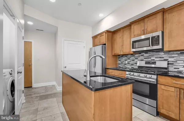 Philadelphia, PA 19125,2050 FRANKFORD AVE #B