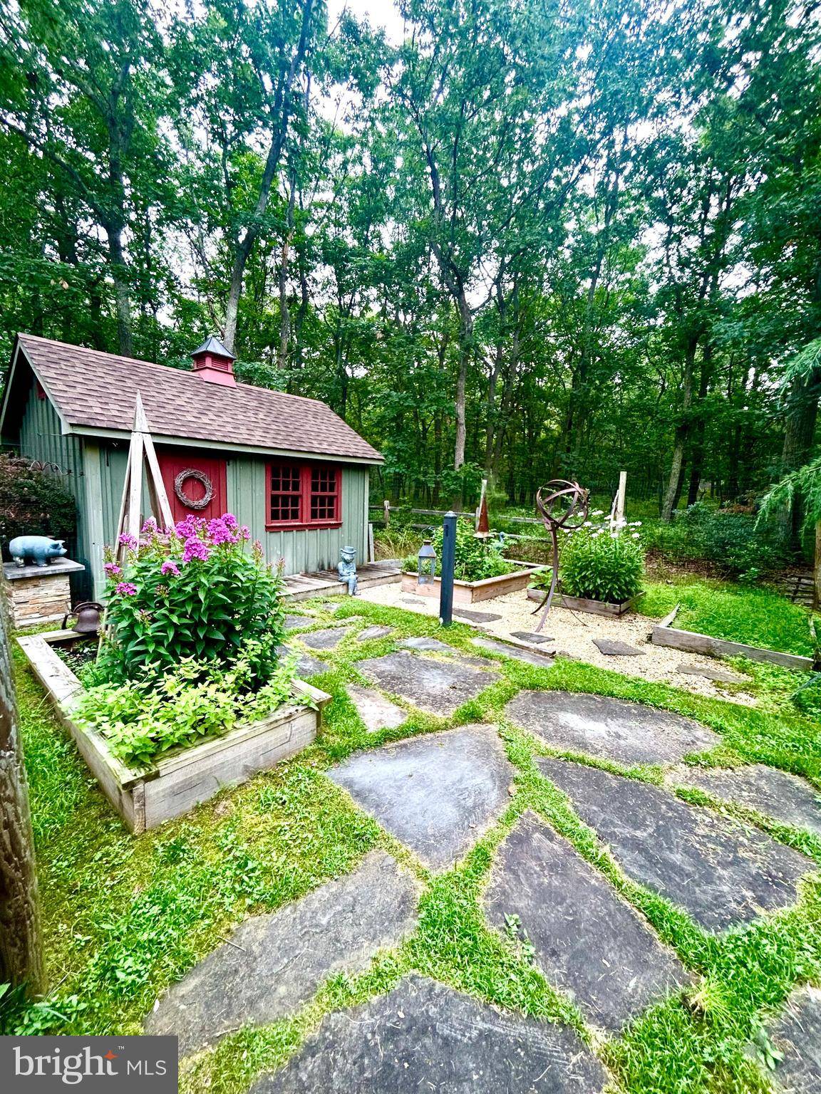 Marlton, NJ 08053,23 GEORGIA OKEEFE WAY