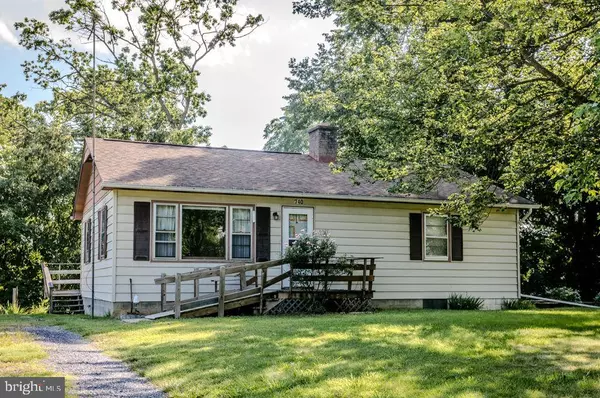 740 MAUZY ATHLONE RD, Broadway, VA 22815