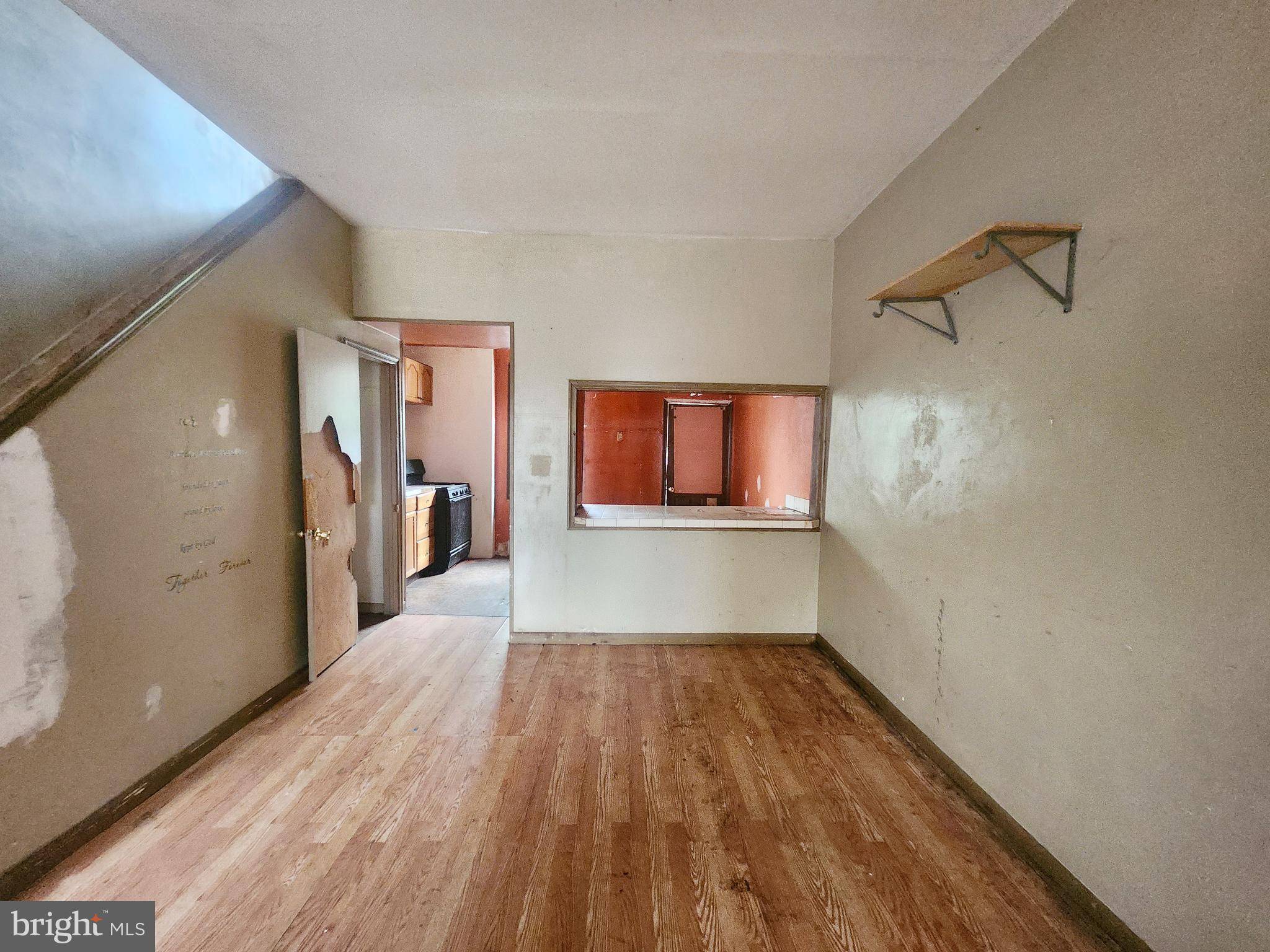 Philadelphia, PA 19124,4229 TACKAWANNA ST