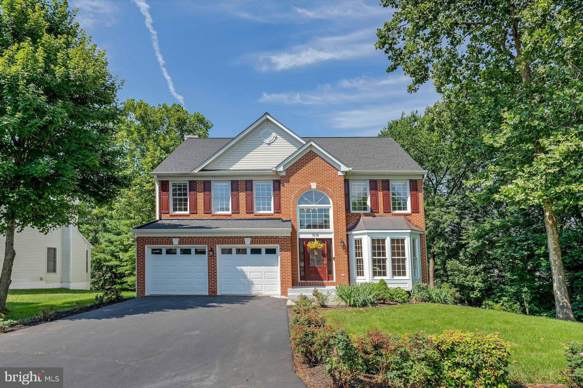 1518 SUMMERSET PL, Herndon, VA 20170