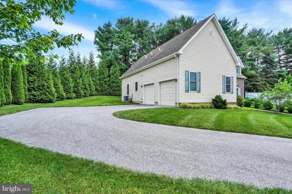 New Freedom, PA 17349,17411 REDDALE DR