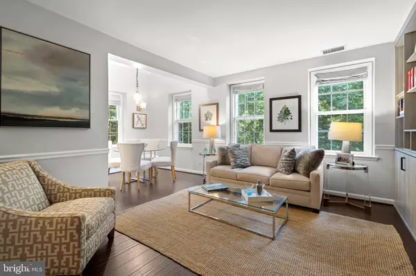 Washington, DC 20016,3630 39TH ST NW #E533