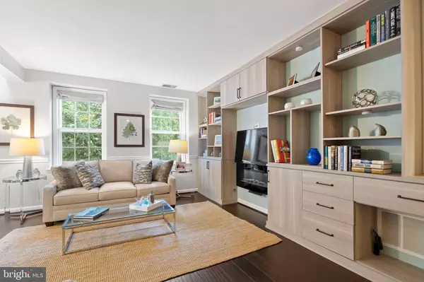 3630 39TH ST NW #E533, Washington, DC 20016