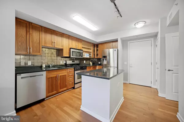 Washington, DC 20001,475 K ST NW #328