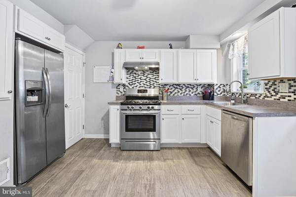 Lancaster, PA 17603,834 ROLRIDGE AVE