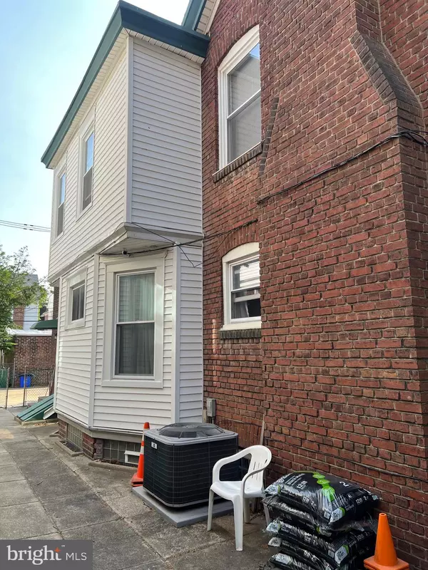 Philadelphia, PA 19124,1221 WAKELING ST