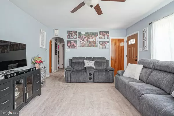 Woodbury Heights, NJ 08097,1114 GLASSBORO RD