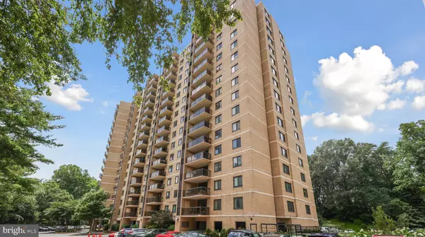 309 YOAKUM PKWY #306, Alexandria, VA 22304