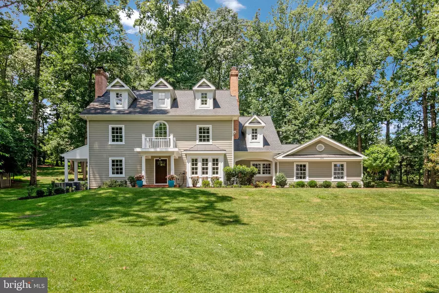 1246 DALEVIEW DR, Mclean, VA 22102