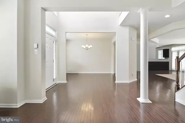 Lanham, MD 20706,9303 GEATON PARK