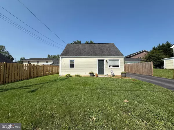 103 COLFAX DR, Manassas Park, VA 20111