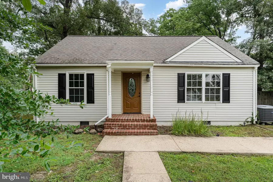 26 RANDOLPH RD, Fredericksburg, VA 22405