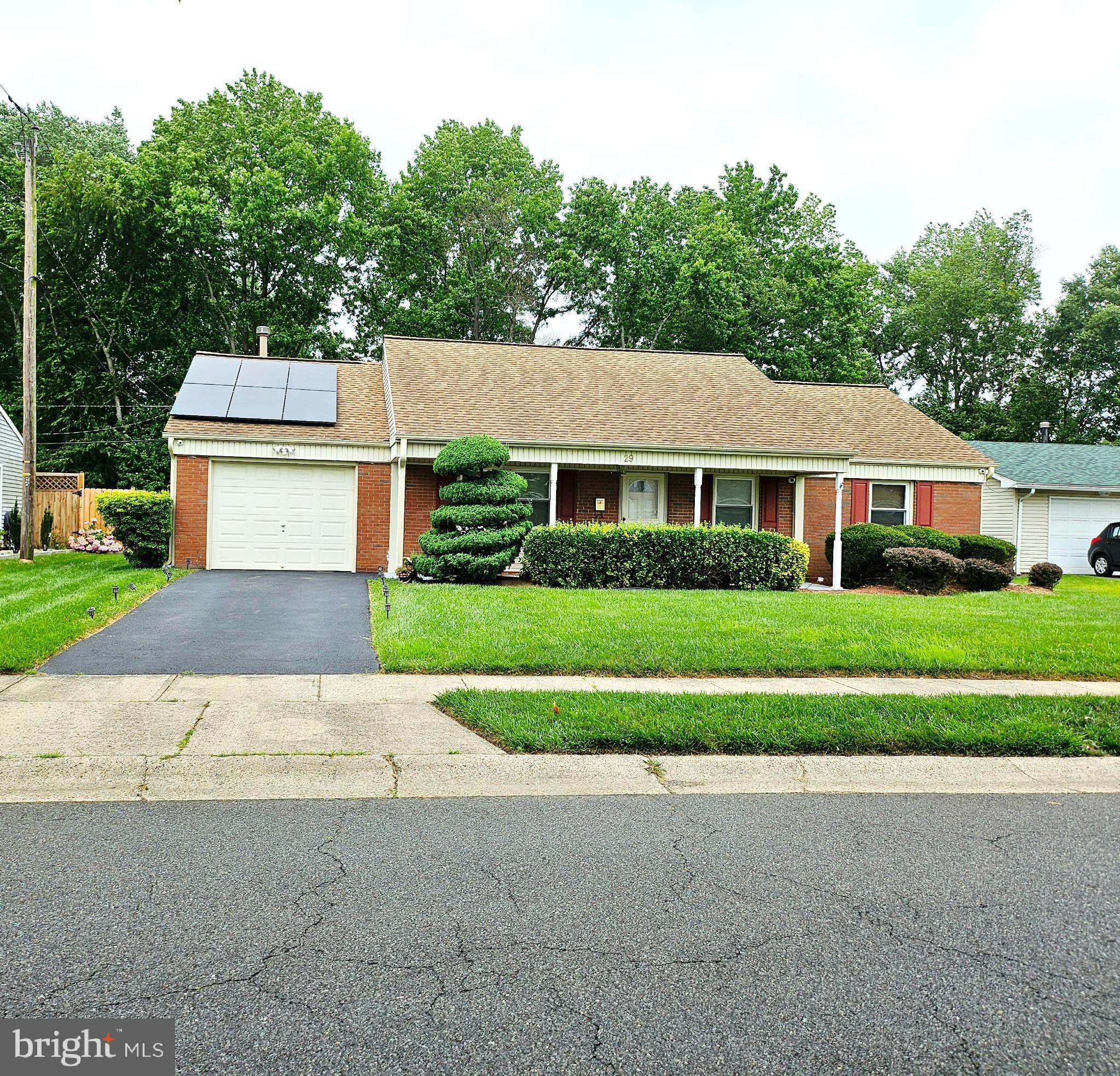 29 NORTHAMPTON DR, Willingboro, NJ 08046