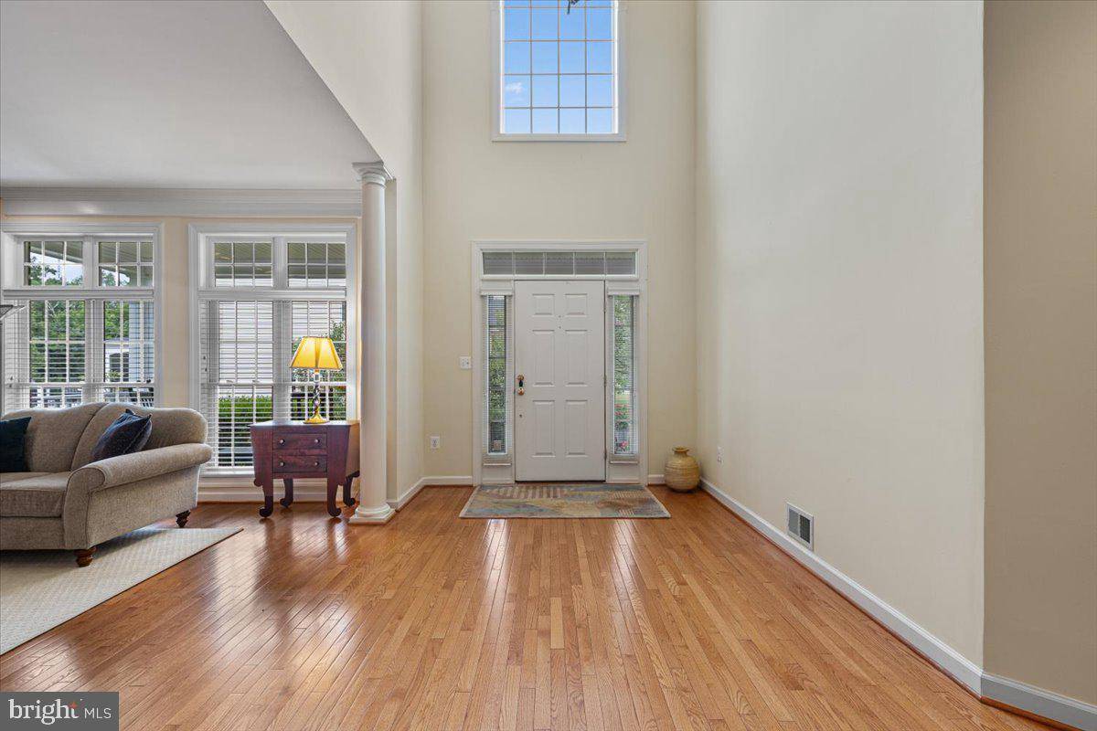 Chantilly, VA 20152,25778 TULLOW PL