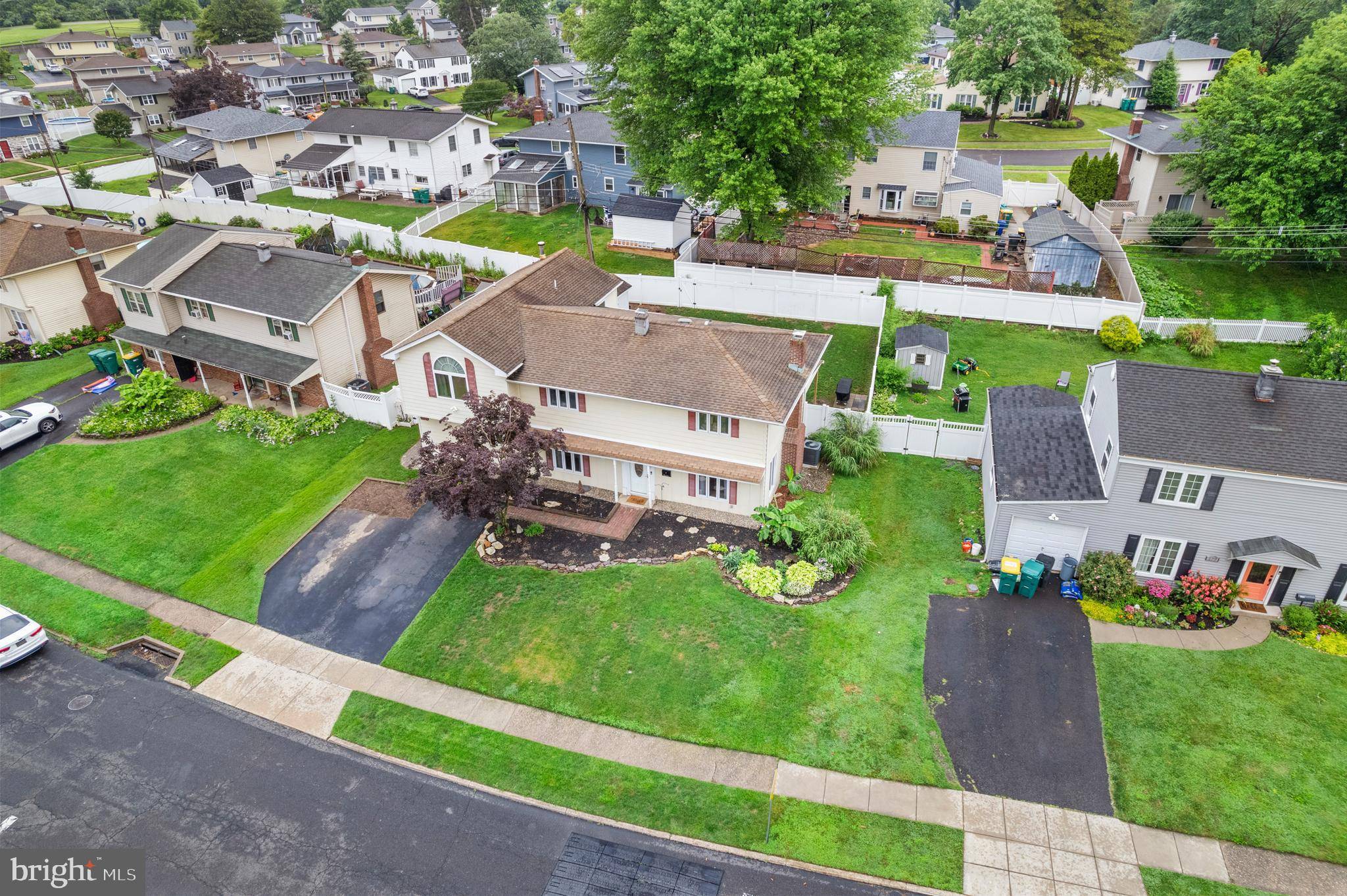 Levittown, PA 19056,173 TWIN OAK DR