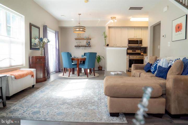Manassas, VA 20109,11138 WORTHAM CREST CIR #118