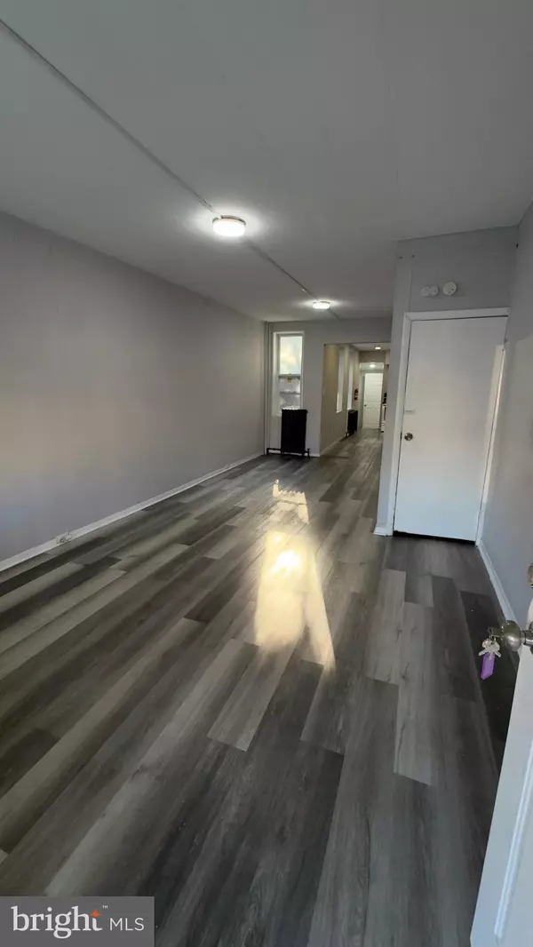 Reading, PA 19602,402 S 11TH ST