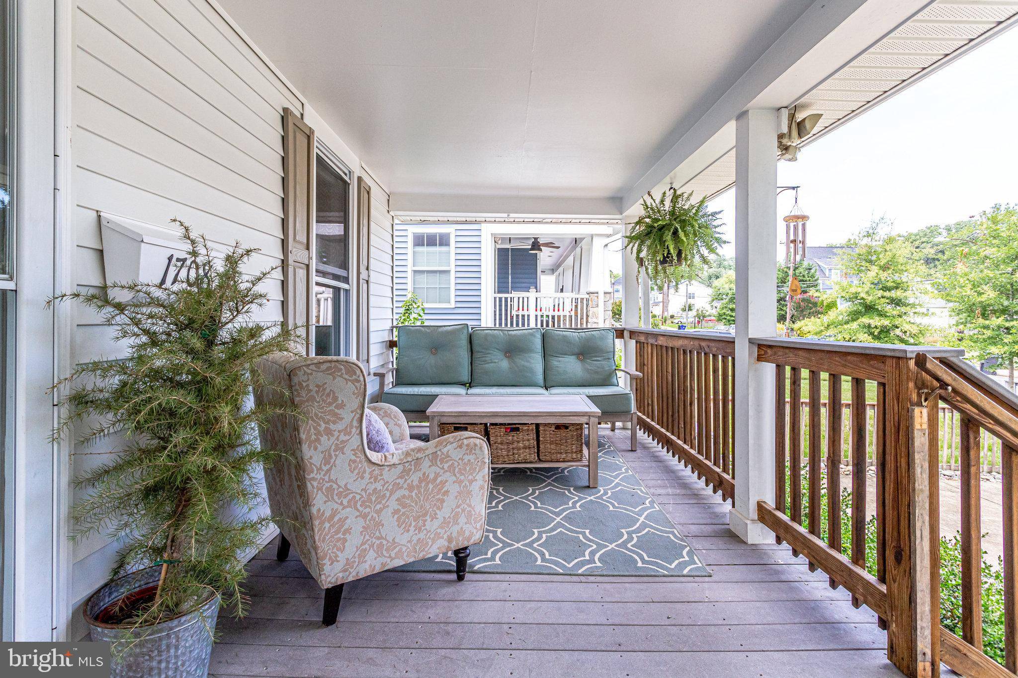 Arlington, VA 22207,1708 N CAMERON ST