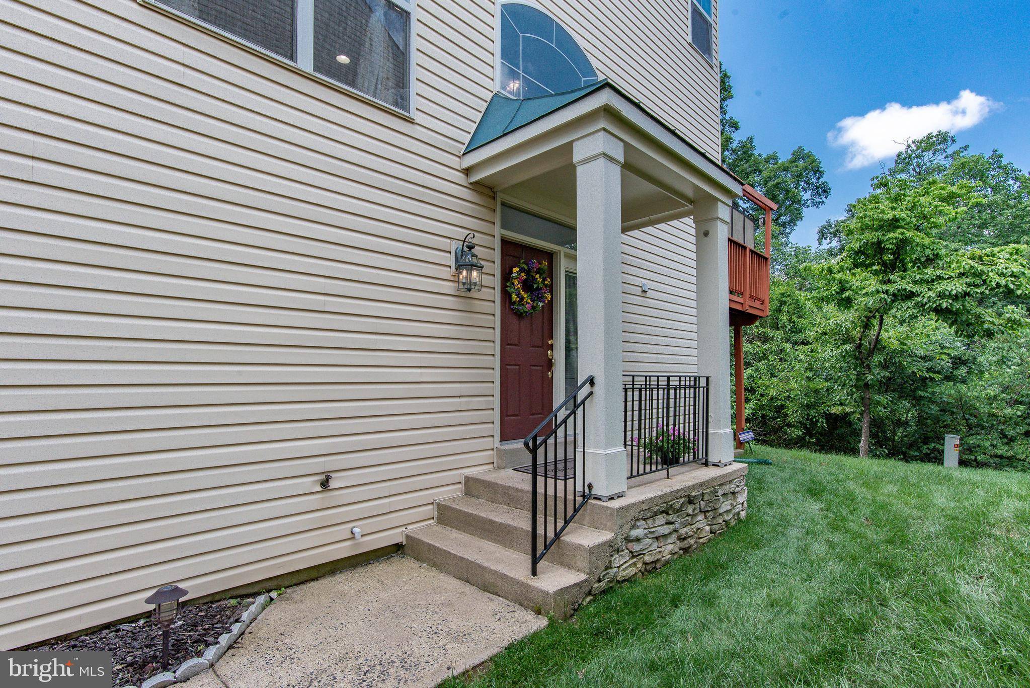 Herndon, VA 20171,13416 BURROUGH FARM DR