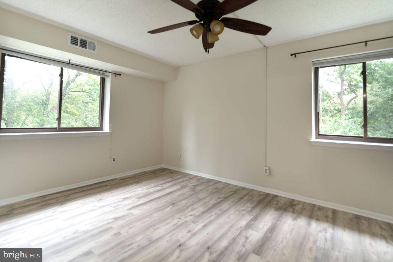West Chester, PA 19382,1316 VALLEY DR
