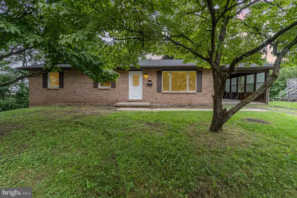 205 N 9TH ST, Sunbury, PA 17801