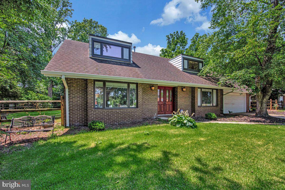 Laurel, MD 20708,8825 BRIARCROFT LN
