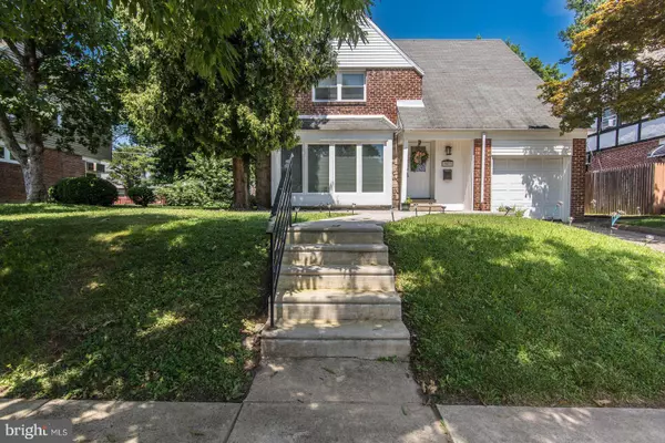 Philadelphia, PA 19150,907 PLAINFIELD ST