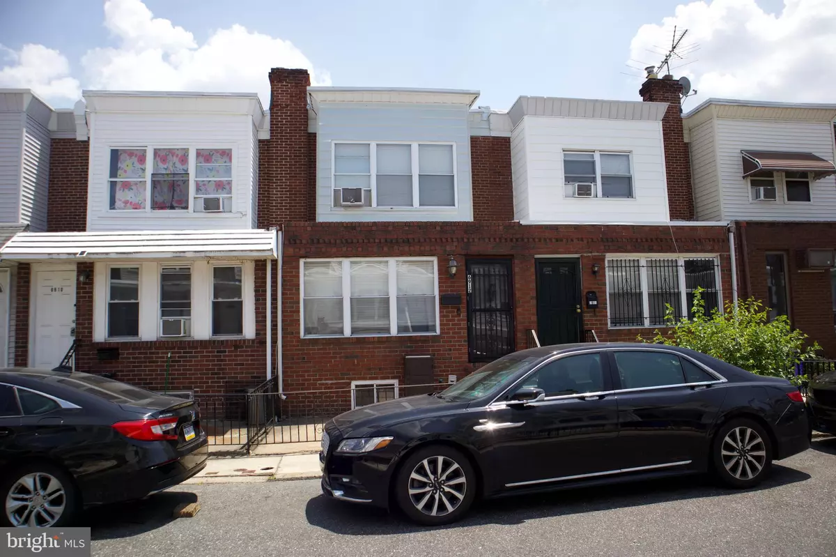 Philadelphia, PA 19142,6912 GARMAN ST