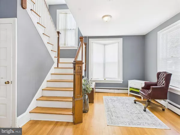 Dover, DE 19904,220 N BRADFORD ST