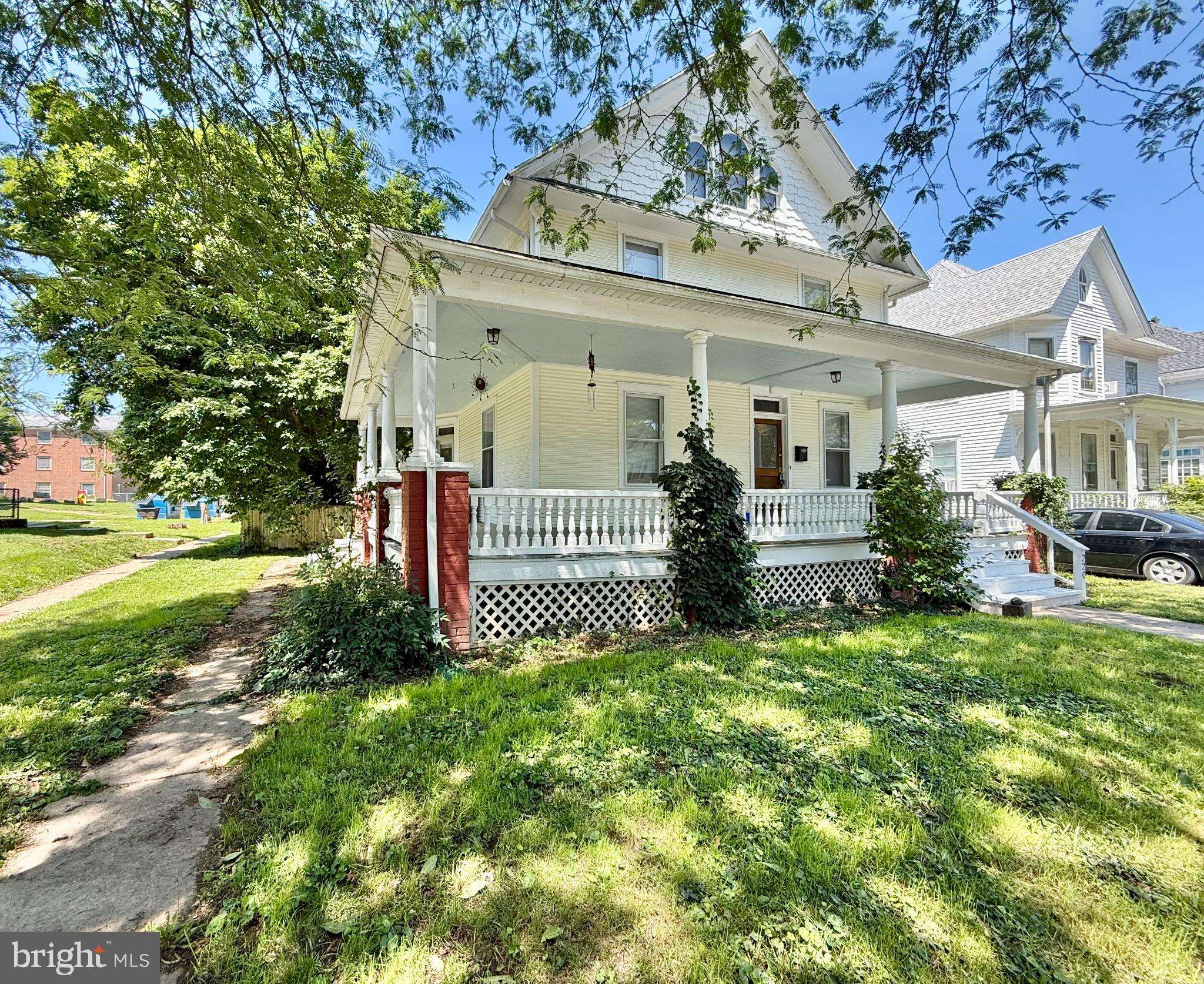 Dover, DE 19904,220 N BRADFORD ST