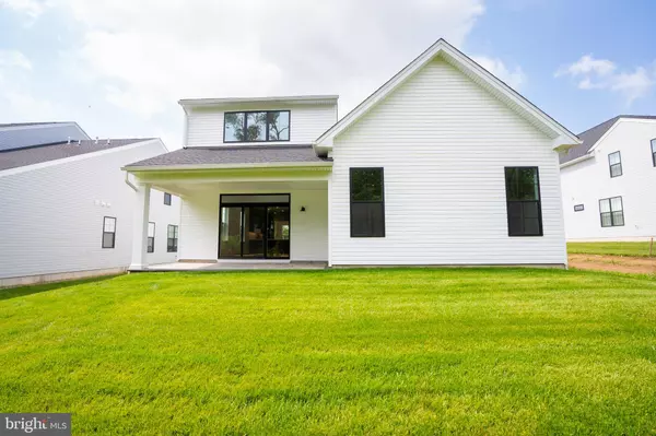 Englishtown, NJ 07726,15 ASHLYNN CT