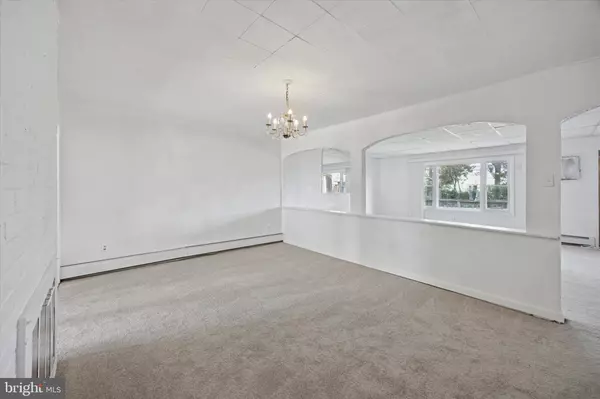 Philadelphia, PA 19114,9202 TREATY RD